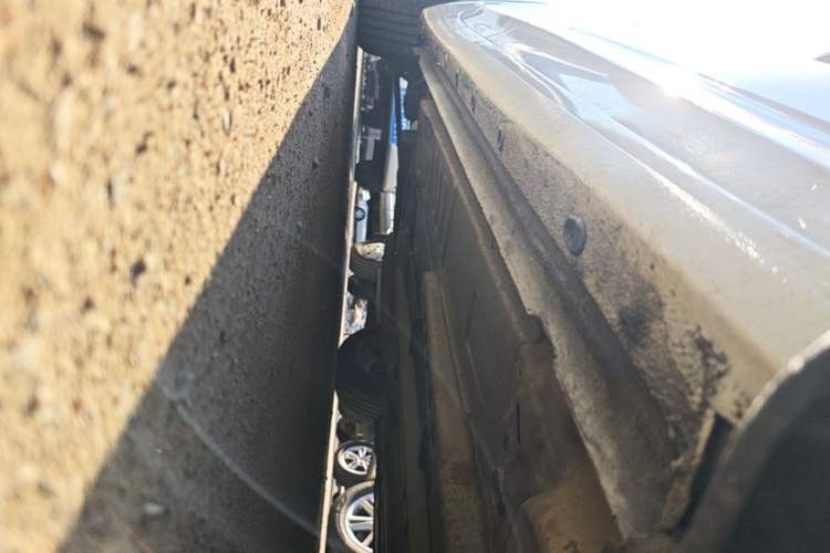 Used Buick Verano 2017 Sedan 15S Automatic Entry Model Right Side Sill