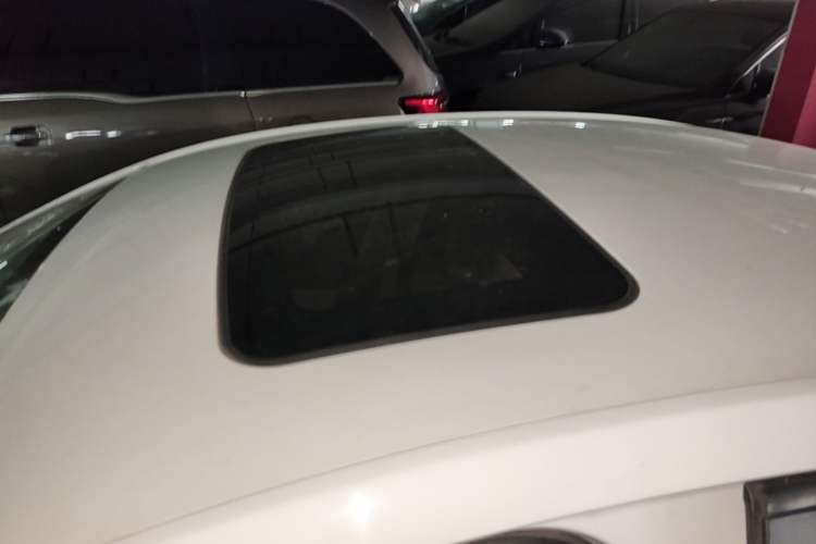 Used Buick Verano 2017 Sedan 15S Automatic Entry Model Roof