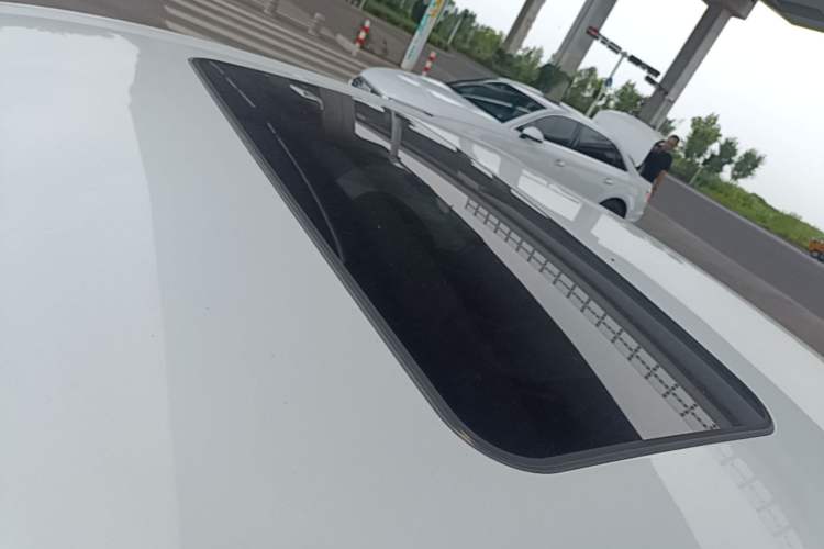 Used Buick Verano 2017 Sedan 15S Automatic Leading Model Roof