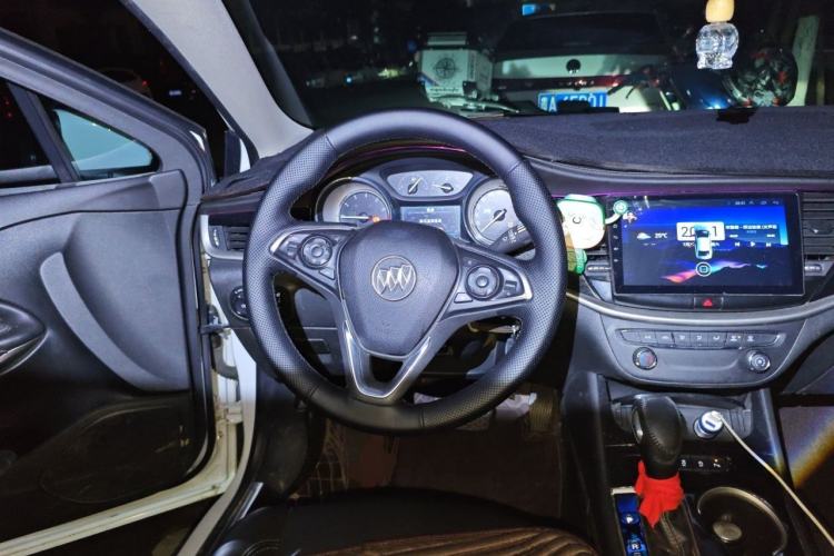 Used Buick Verano 2017 Sedan 20T Dual-Clutch Leading Model Steering Wheel