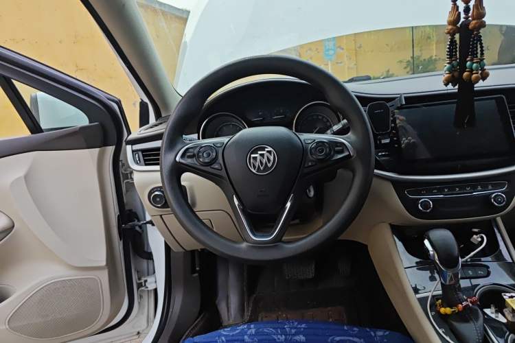 Used Buick Verano 2017 Sedan 15S Automatic Leading Model Steering Wheel