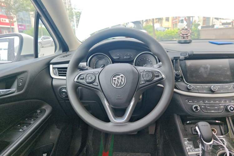 Used Buick Verano 2017 Sedan 20T Dual-Clutch Elite Model Steering Wheel