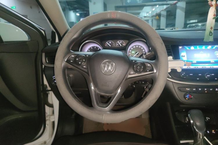 Used Buick Verano 2017 Sedan 20T Dual-Clutch Leading Model Steering Wheel