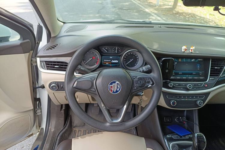 Used Buick Verano 2017 Sedan 15S Manual Leading Model Steering Wheel