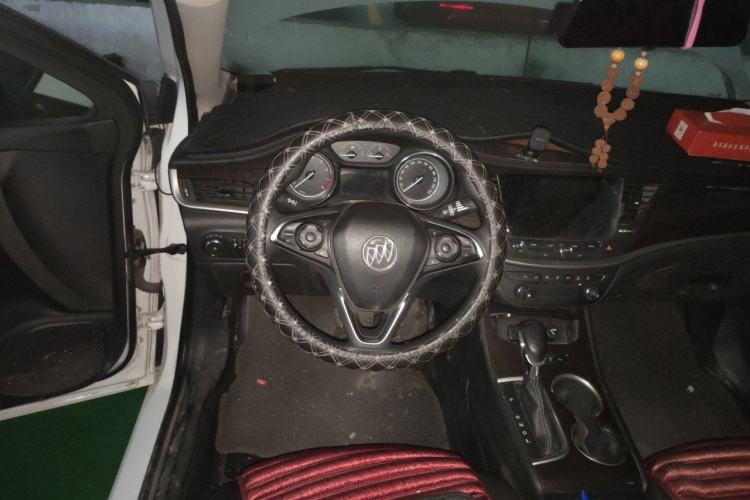 Used Buick Verano 2017 Sedan 20T Dual-Clutch Leading Model Steering Wheel