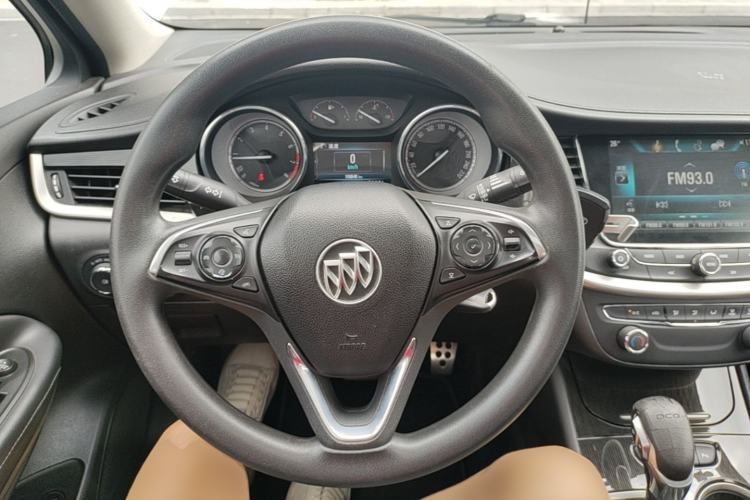Used Buick Verano 2017 Sedan 20T Dual-Clutch Leading Model Steering Wheel