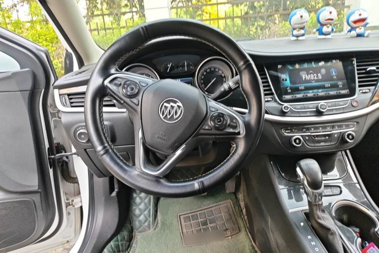 Used Buick Verano 2017 Sedan 20T Dual-Clutch Elite Model Steering Wheel