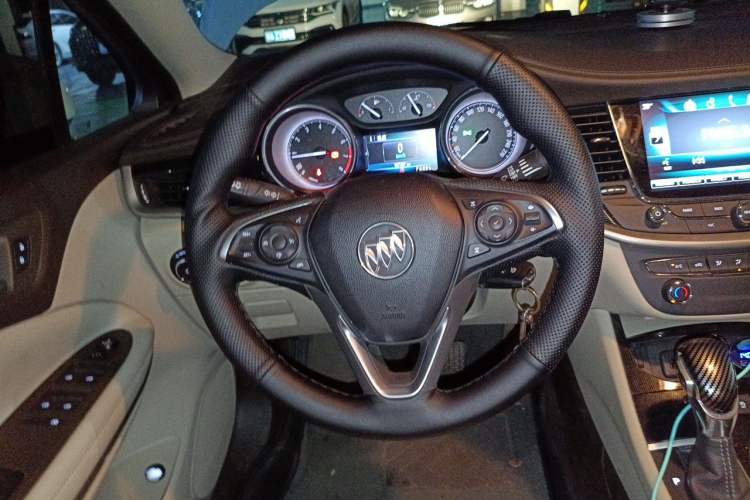 Used Buick Verano 2017 Sedan 15S Automatic Leading Model Steering Wheel