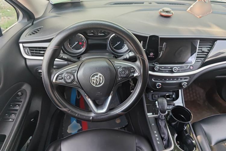 Used Buick Verano 2017 Sedan 20T Dual-Clutch Leading Model Steering Wheel