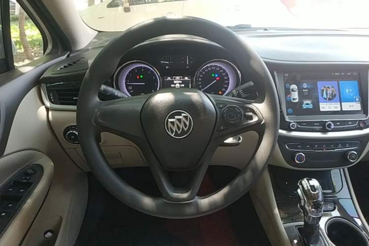 Used Buick Verano 2017 Sedan 15S Automatic Entry Model Steering Wheel