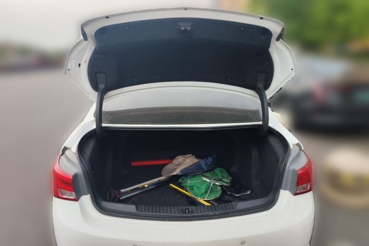 Used Buick Verano 2017 Sedan 15S Automatic Leading Model Trunk