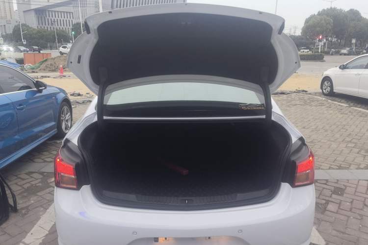 Used Buick Verano 2017 Sedan 15S Automatic Entry Model Trunk