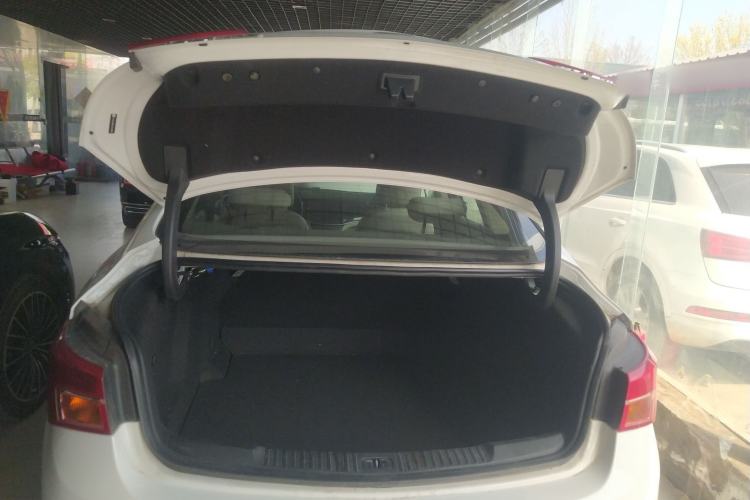 Used Buick Verano 2017 Sedan 15S Automatic Entry Model Trunk
