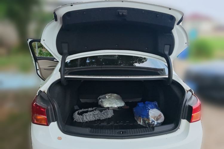Used Buick Verano 2017 Sedan 15S Automatic Leading Model Trunk