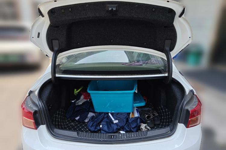 Used Buick Verano 2017 Sedan 15S Automatic Leading Model Trunk