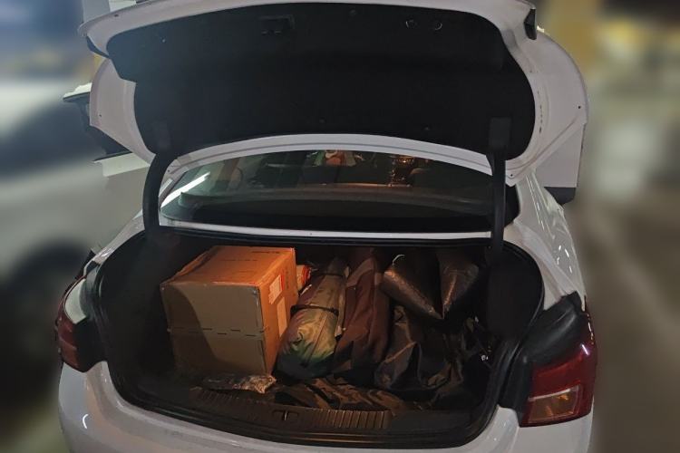 Used Buick Verano 2017 Sedan 20T Dual-Clutch Leading Model Trunk