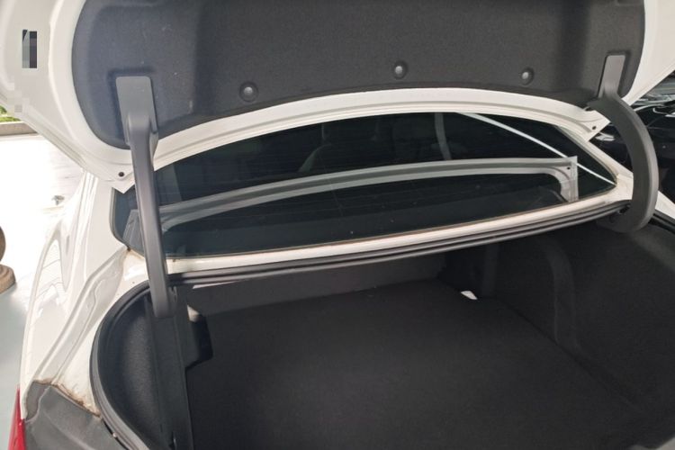 Used Buick Verano 2017 Sedan 15S Automatic Entry Model Trunk