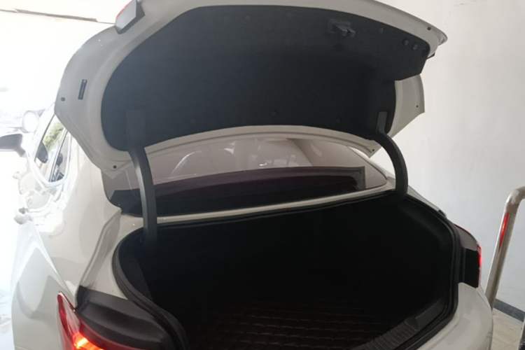 Used Buick Verano 2017 Sedan 15S Automatic Entry Model Trunk
