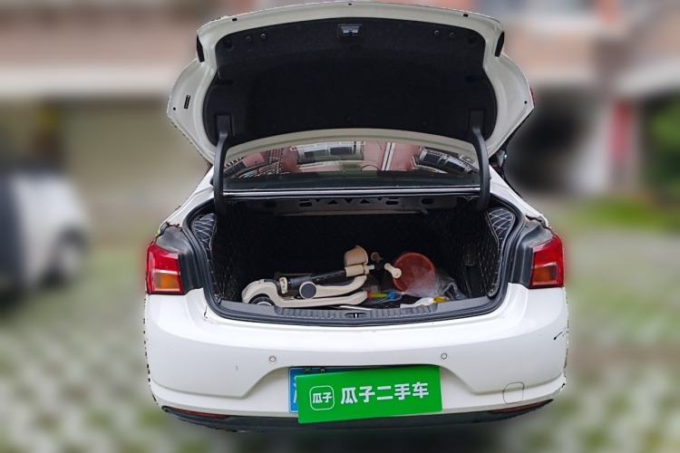 Used Buick Verano 2017 Sedan 15S Automatic Leading Model Trunk