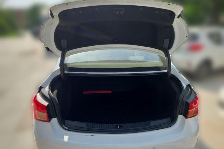 Used Buick Verano 2017 Sedan 15S Automatic Entry Model Trunk