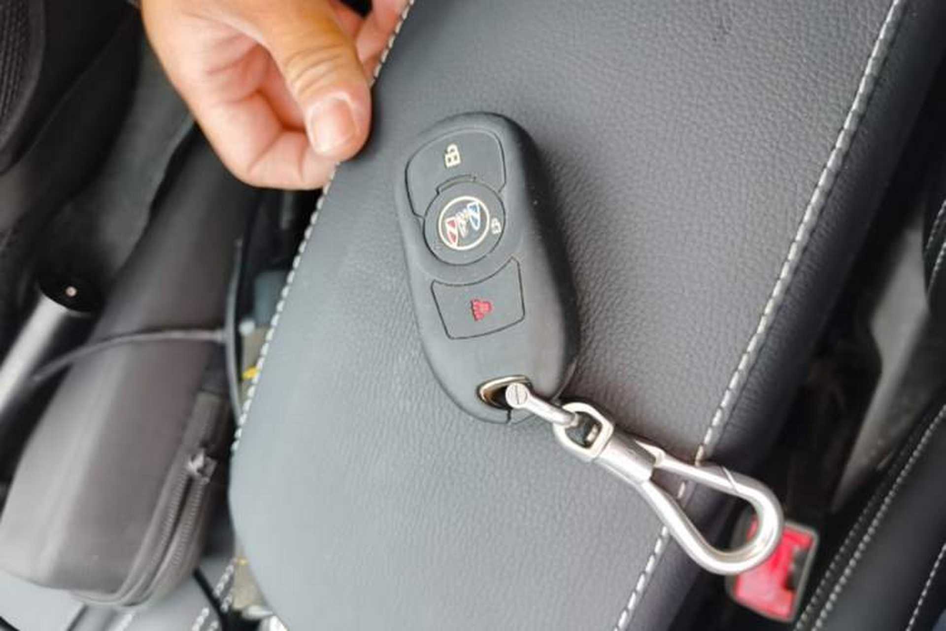 Used Buick Verano 2017 Sedan 20T Dual-Clutch Elite Model Vehicle Key