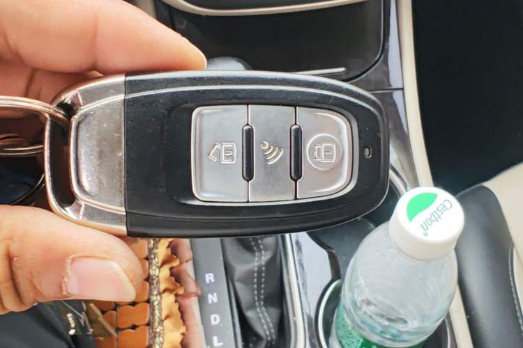 Used Buick Verano 2017 Sedan 15S Automatic Leading Model Vehicle Key