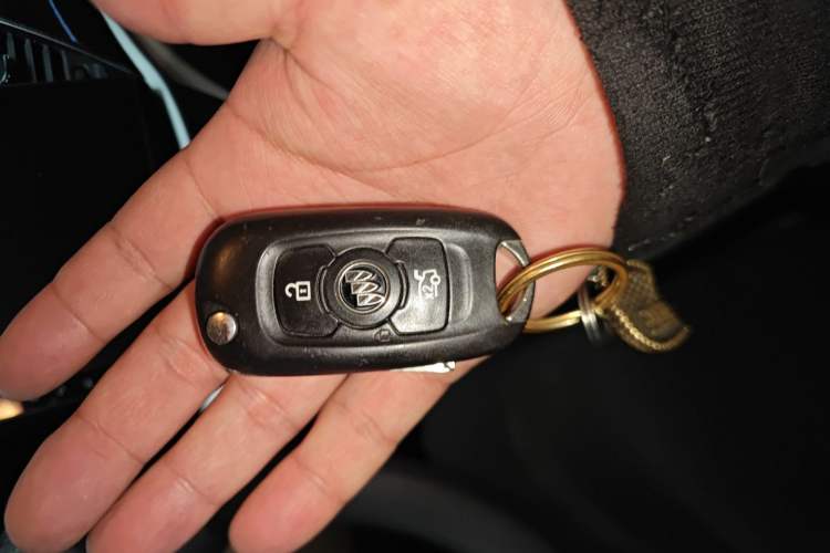 Used Buick Verano 2017 Sedan 15S Automatic Entry Model Vehicle Key