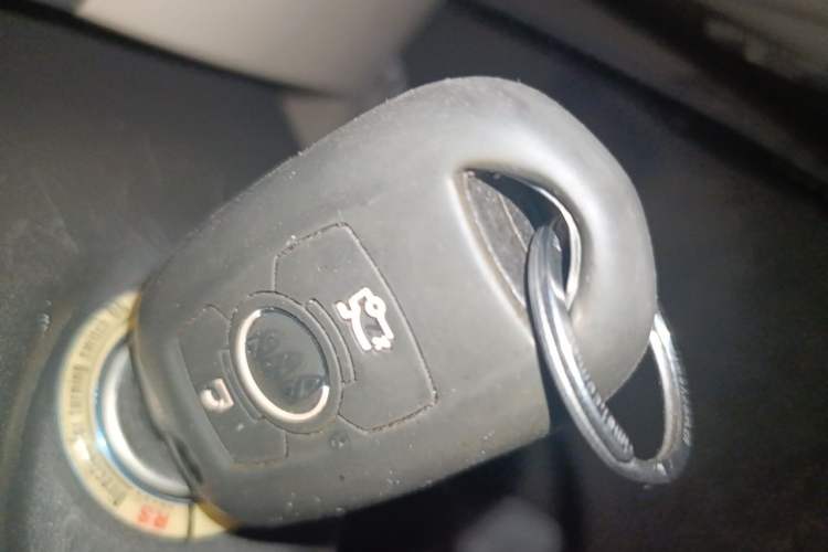 Used Buick Verano 2017 Sedan 15S Automatic Entry Model Vehicle Key