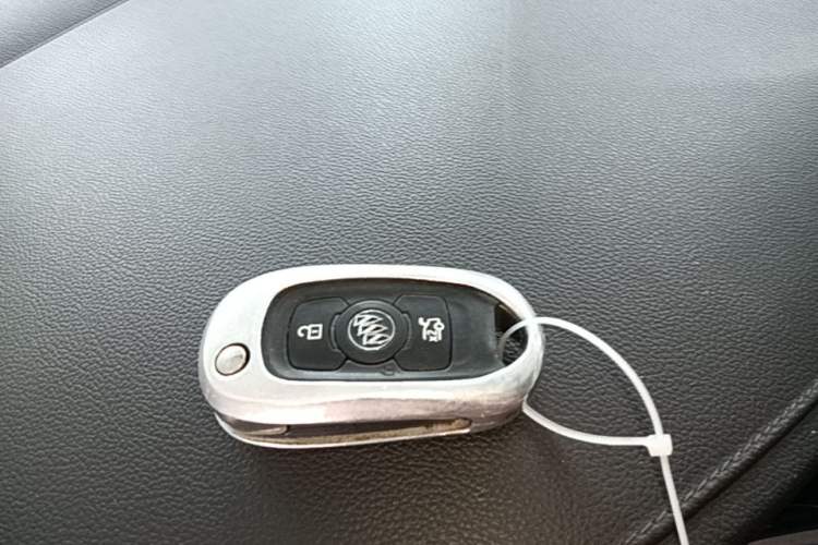 Used Buick Verano 2017 Sedan 15S Automatic Leading Model Vehicle Key