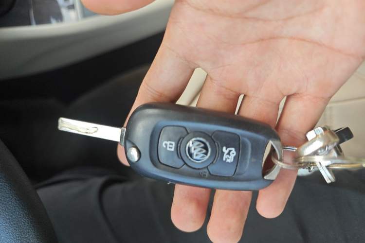 Used Buick Verano 2017 Sedan 15S Automatic Entry Model Vehicle Key