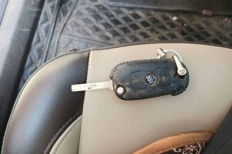 Used Buick Verano 2017 Sedan 15S Automatic Leading Model Vehicle Key