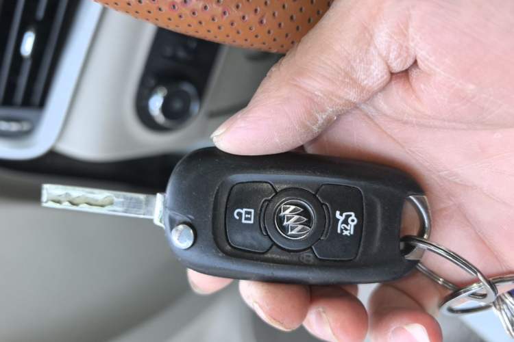 Used Buick Verano 2017 Sedan 15S Automatic Entry Model Vehicle Key