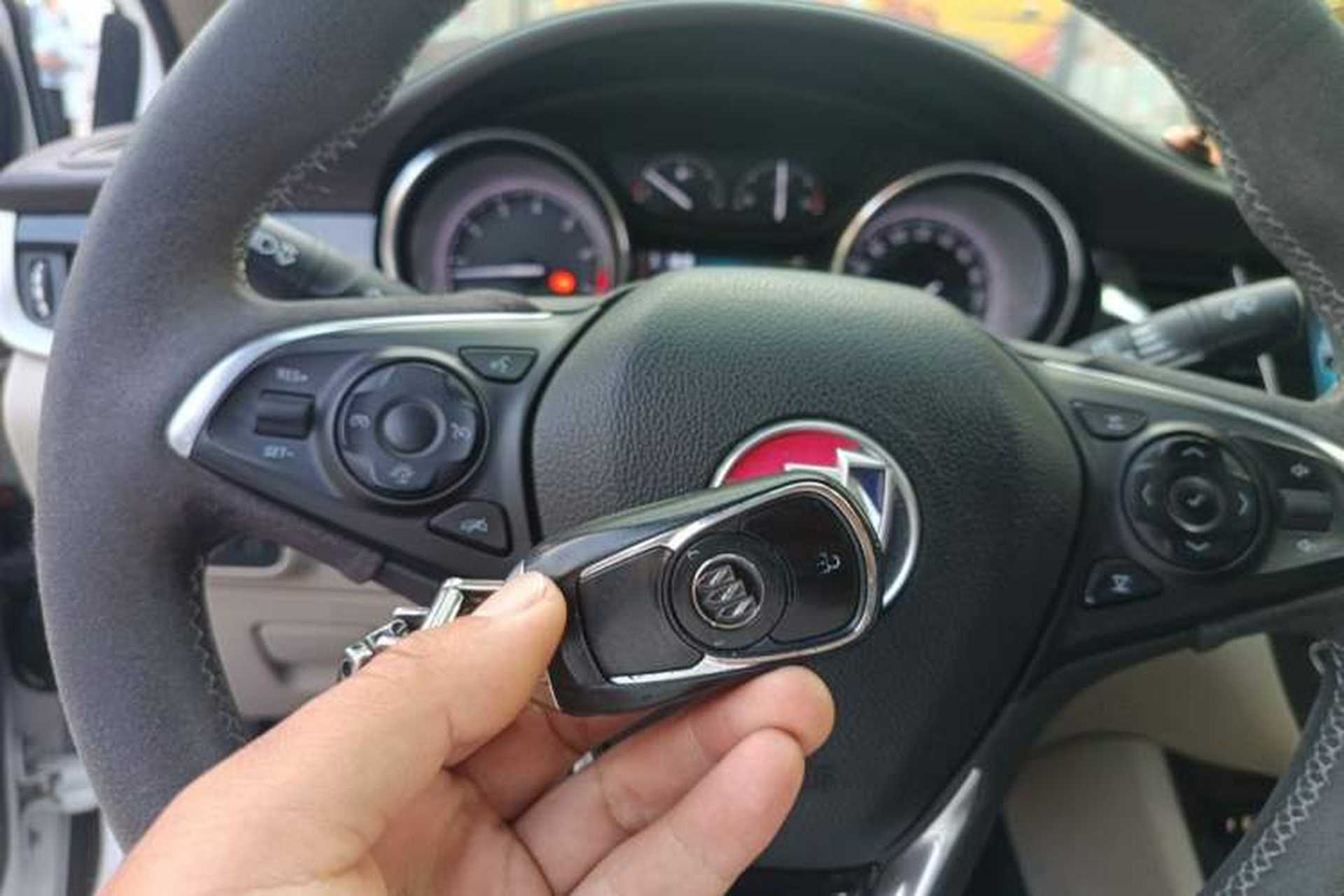 Used Buick Verano 2017 Sedan 15S Automatic Leading Model Vehicle Key