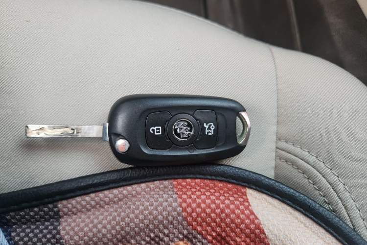 Used Buick Verano 2017 Sedan 15S Automatic Entry Model Vehicle Key