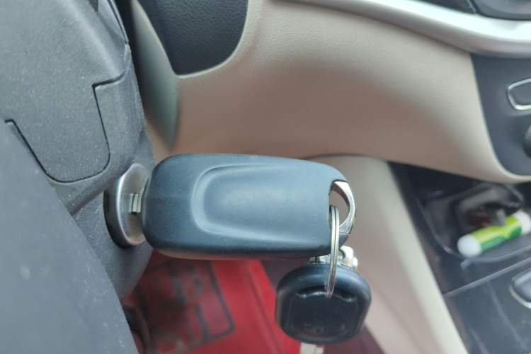 Used Buick Verano 2017 Sedan 15S Automatic Leading Model Vehicle Key