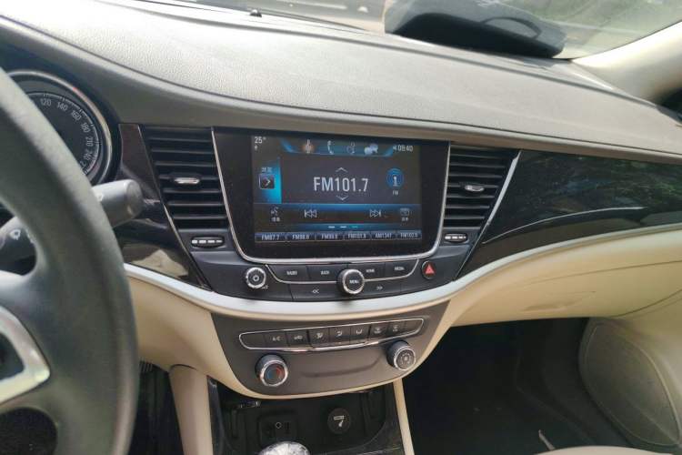 Used Buick Verano 2017 Sedan 15S Automatic Leading Model Audio And AC Panel