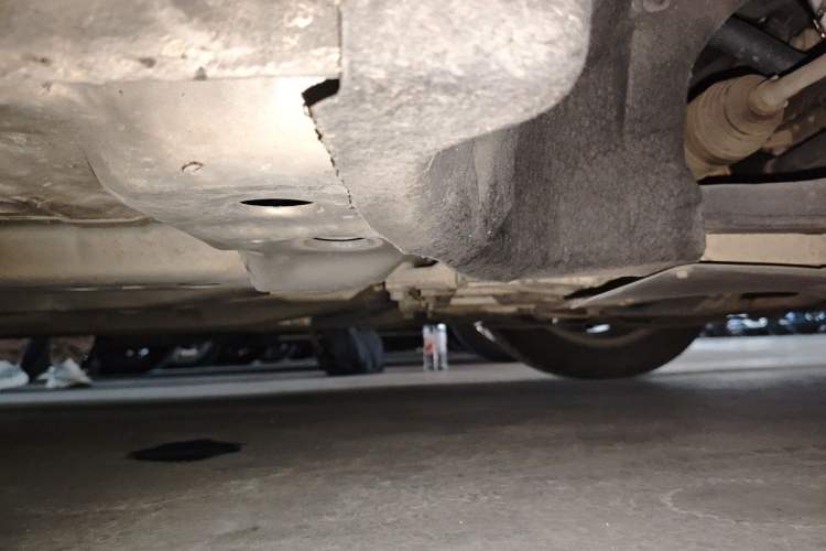 Used Buick Verano 2017 Sedan 15S Automatic Leading Model Chassis Front Right