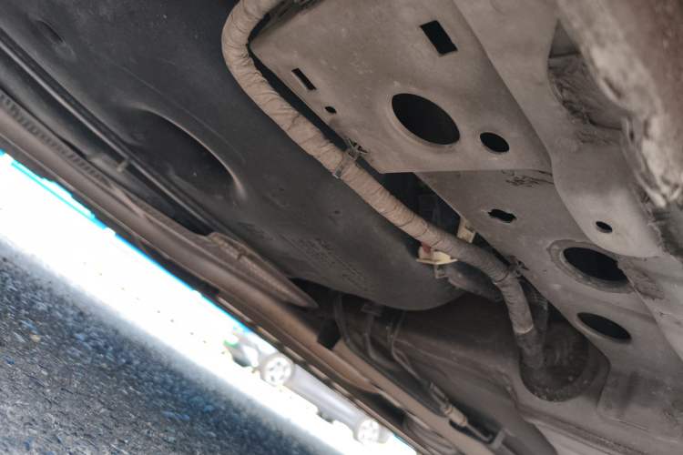 Used Buick Verano 2017 Sedan 15S Automatic Leading Model Chassis Rear Right