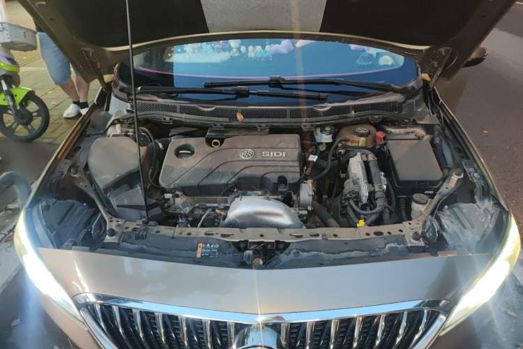 Used Buick Verano 2017 Sedan 15S Automatic Leading Model Engine Bay