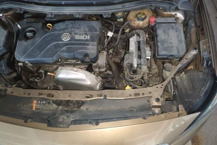 Used Buick Verano 2017 Sedan 15S Automatic Leading Model Engine Bay Left