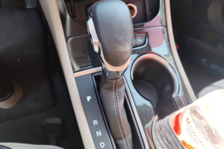 Used Buick Verano 2017 Sedan 15S Automatic Entry Model Gear Lever