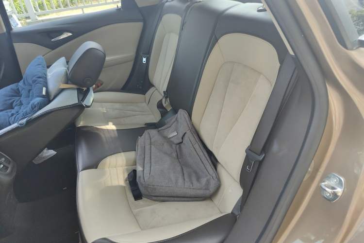 Used Buick Verano 2017 Sedan 15S Automatic Leading Model Left Rear Seat