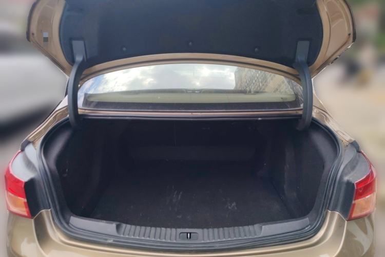 Used Buick Verano 2017 Sedan 15S Automatic Leading Model Trunk
