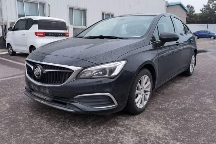 Used Buick Verano 2018 Sedan 15S Automatic Leading Model Guazi used car, China used car export, Used car for sale, Used cars, Cheapest cars for sale