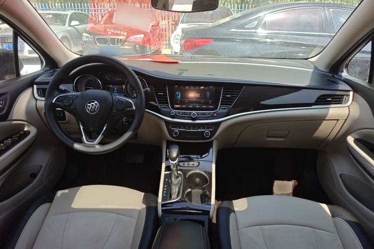 Used Buick Verano 2018 Sedan 15S Automatic Leading Model Center Console
