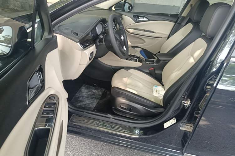 Used Buick Verano 2018 Sedan 15S Automatic Leading Model Driver Seat
