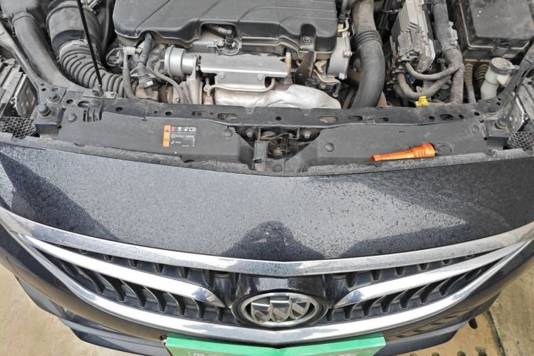 Used Buick Verano 2018 Sedan 20T Dual-Clutch Leading Model Engine Bay