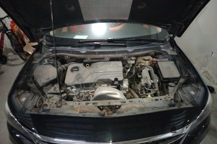 Used Buick Verano 2018 Sedan 15S Automatic Leading Model Engine Bay