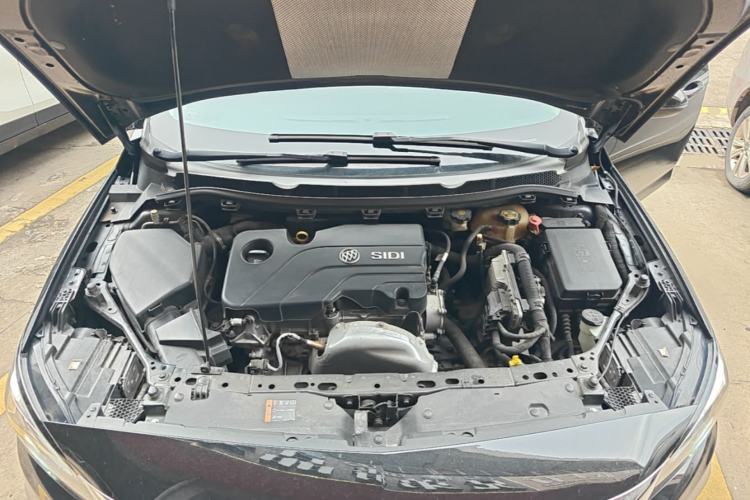 Used Buick Verano 2018 Sedan 15S Automatic Leading Model Engine Bay