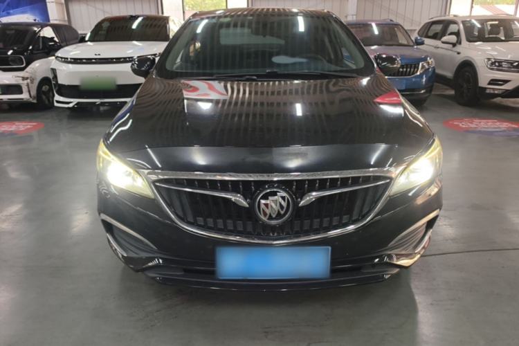 Used Buick Verano 2018 Sedan 20T Dual-Clutch Luxury Model Front